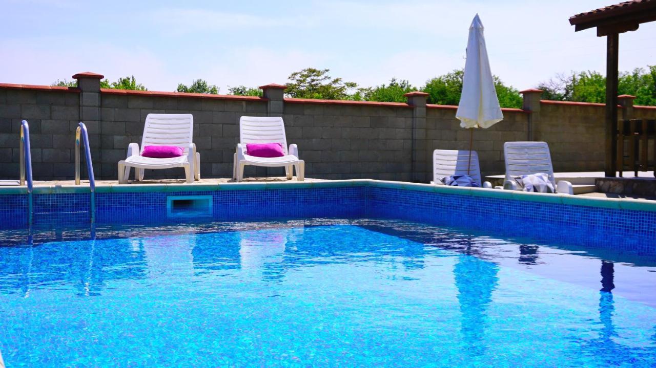 Вила Делфин - Villa Delfin บุลกาเรโว ภายนอก รูปภาพ
